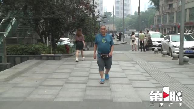 DƬ